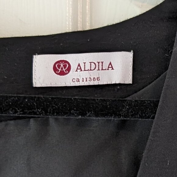 Black fitted dress LBD 12 - Picture 9 of 9